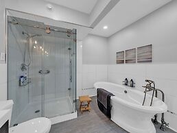 Coastal #1 and Cozy #2 - Seacliff Beach Suites