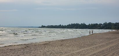 Coastal #1 and Cozy #2 - Seacliff Beach Suites