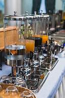 Zarafshon Parkside Hotel