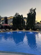 Zarafshon Parkside Hotel