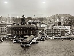 Waterfront Seaview Hotel Apartments