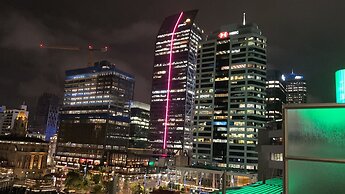 Waterfront Seaview Hotel Apartments