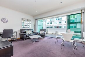 Waterfront Seaview Hotel Apartments