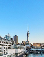 Waterfront Seaview Hotel Apartments