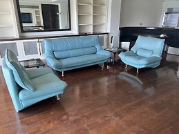 Waterfront Seaview Hotel Apartments