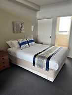 Waterfront Seaview Hotel Apartments