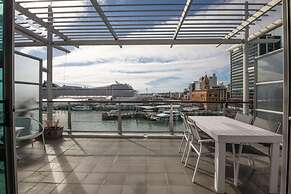 Waterfront Seaview Hotel Apartments