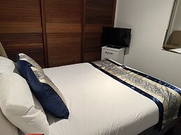 Waterfront Seaview Hotel Apartments