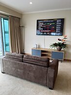 Waterfront Seaview Hotel Apartments