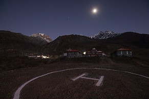 Lo Mustang Himalayan Resort