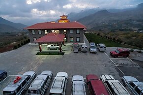 Lo Mustang Himalayan Resort