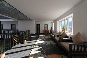 Lo Mustang Himalayan Resort