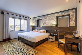 Lo Mustang Himalayan Resort