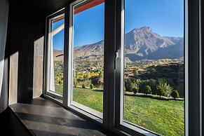 Lo Mustang Himalayan Resort