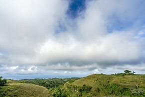 Pini Sentana Village