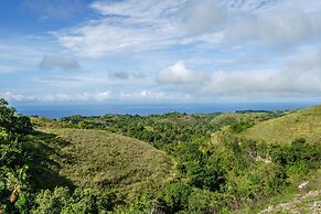 Pini Sentana Village