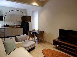 Kaiser Luxury Suites