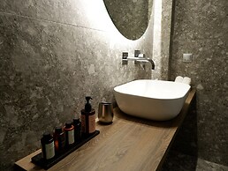 Kaiser Luxury Suites