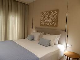 Kaiser Luxury Suites