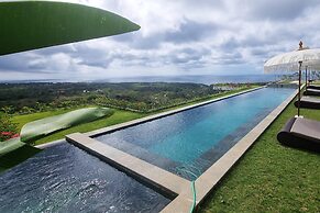 Uluwatu Sunset Hills