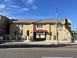 Deluxe Inn LA