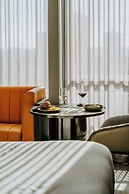 The Motley Hotel Richmond, Tapestry Collection by Hilton