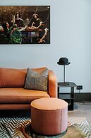 The Motley Hotel Richmond, Tapestry Collection by Hilton