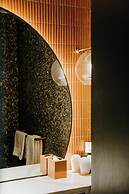 The Motley Hotel Richmond, Tapestry Collection by Hilton