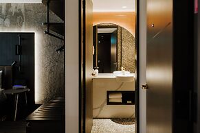 The Motley Hotel Richmond, Tapestry Collection by Hilton