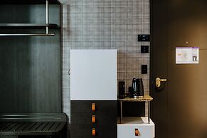 The Motley Hotel Richmond, Tapestry Collection by Hilton