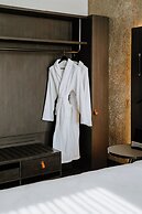 The Motley Hotel Richmond, Tapestry Collection by Hilton