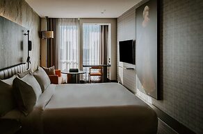 The Motley Hotel Richmond, Tapestry Collection by Hilton