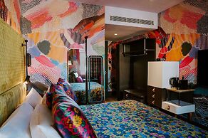 The Motley Hotel Richmond, Tapestry Collection by Hilton