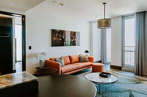 The Motley Hotel Richmond, Tapestry Collection by Hilton