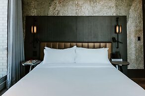 The Motley Hotel Richmond, Tapestry Collection by Hilton