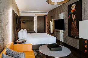 The Motley Hotel Richmond, Tapestry Collection by Hilton