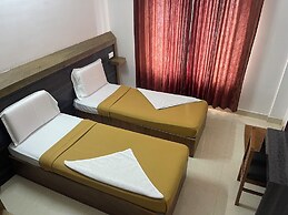 B SIX HOTEL AND LODGE