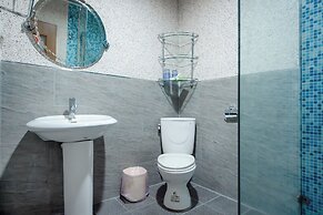 Bishui Shanju Lakeside B&B