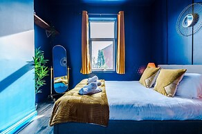 R&R Character Victorian 4-Bedroom Home