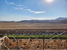 Royal Mountain Hotel