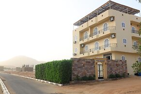 Royal Mountain Hotel