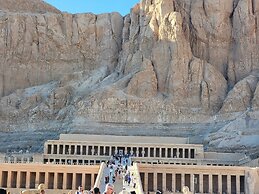 Royal Mountain Hotel