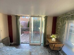 Lovely 1-bed Studio in Bristol