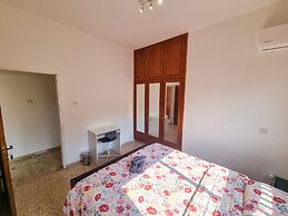 Luxury City Rooms