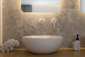 Milestones Naxos Hotel