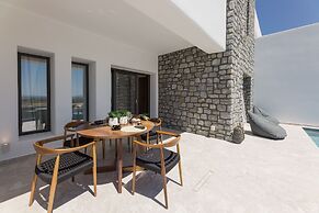 Milestones Naxos Hotel