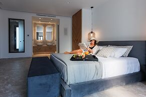 Milestones Naxos Hotel