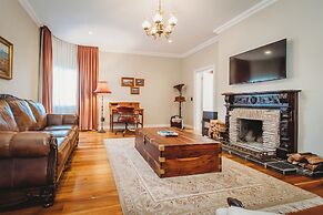 The Hawthorn Boutique Hotel