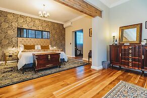 The Hawthorn Boutique Hotel