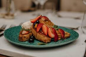 The Hawthorn Boutique Hotel